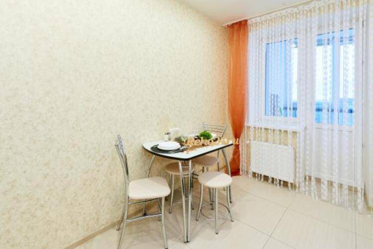 RentHouse (Рент Хаус) на Тамбовской 11