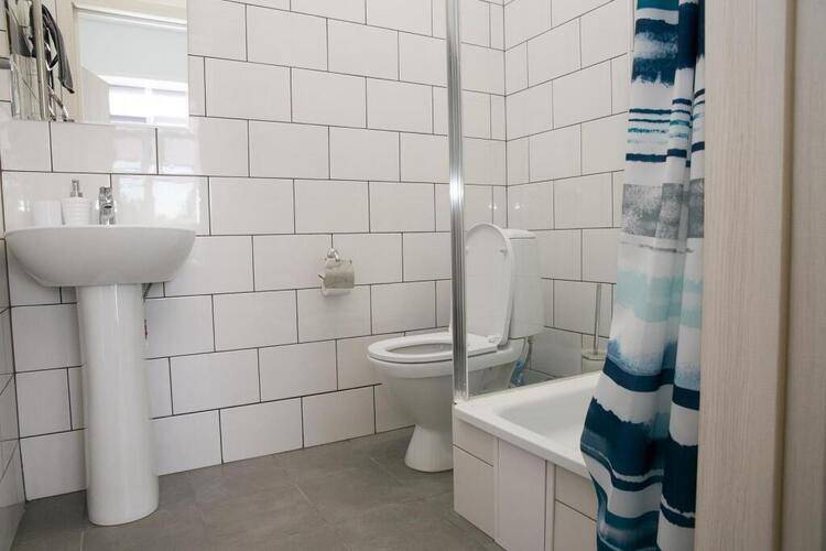 PRO100HOSTEL.76 (Про100Хостел.76)