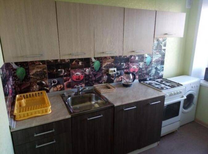 Яр-Сутки на улице Городской Вал 5