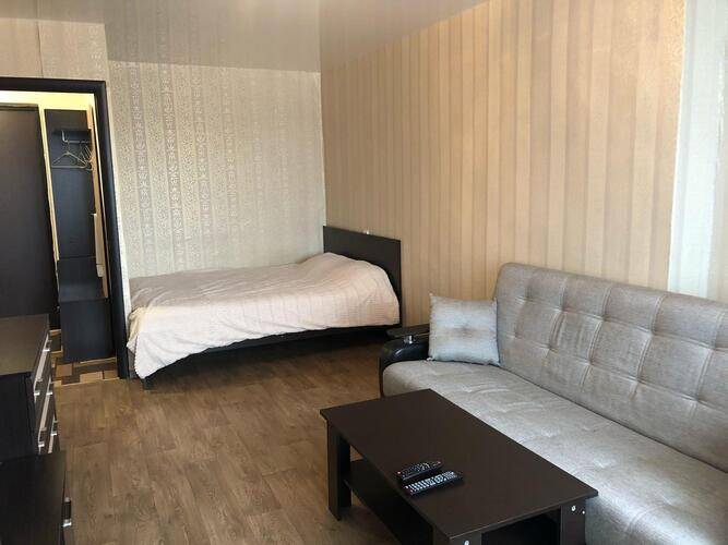 Яр-Сутки на улице Угличская 3