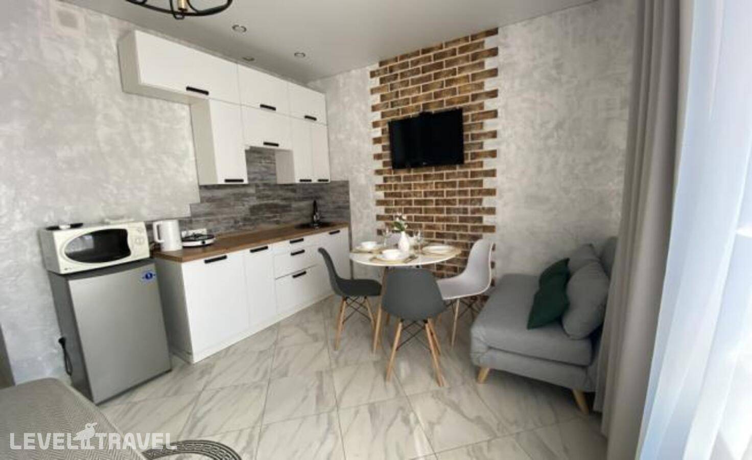 Отель Your Place (Йо Плейс) на улице Героев-Разведчиков 8 корп. 4 — Краснодар, Россия