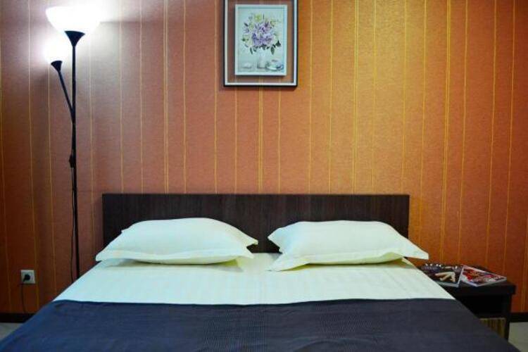 Green Hotel (Грин)