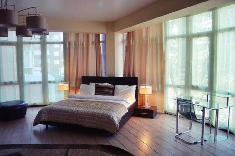 Green Hotel (Грин)