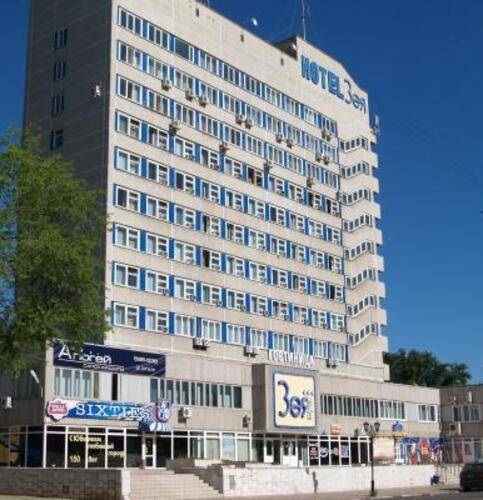 Отель Зея