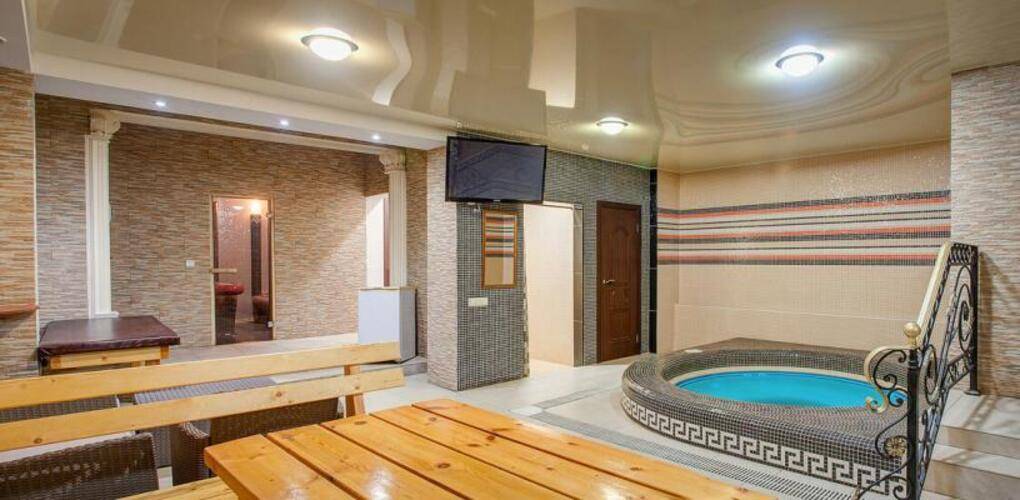 Frant Hotel (Франт Отель)
