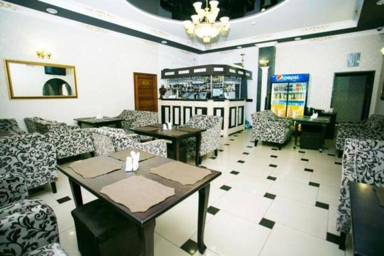 Frant Hotel (Франт Отель)