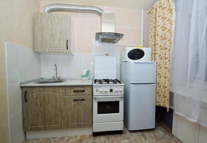 Guest House (Гест Хаус) на Азина 47