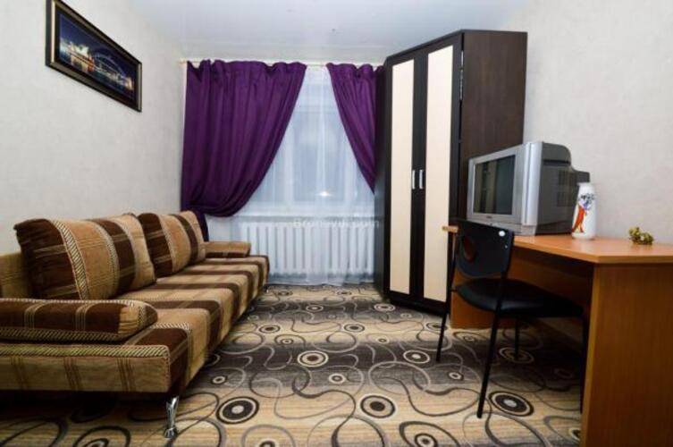 Guest House (Гест Хаус) на Азина 47