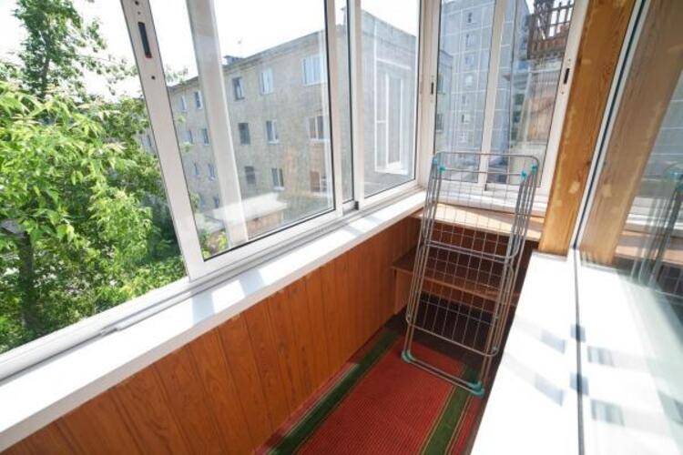 Guest House (Гест Хаус) на Бардина
