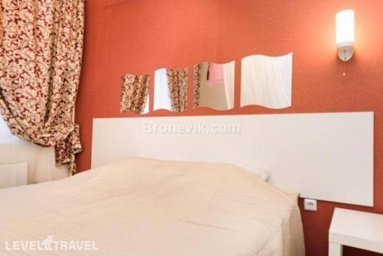 фотографии отеля Guest House (Гест Хаус) на Крупносортщиков в Россия(Екатеринбург) - фото №2