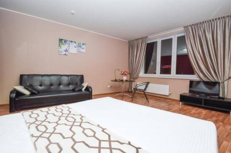 Guest House (Гест Хаус) на Малышева