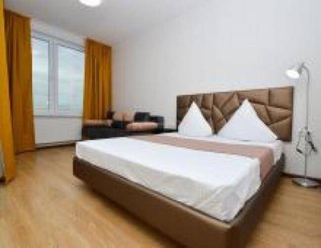 Guest House (Гест Хаус) на Стрелочников