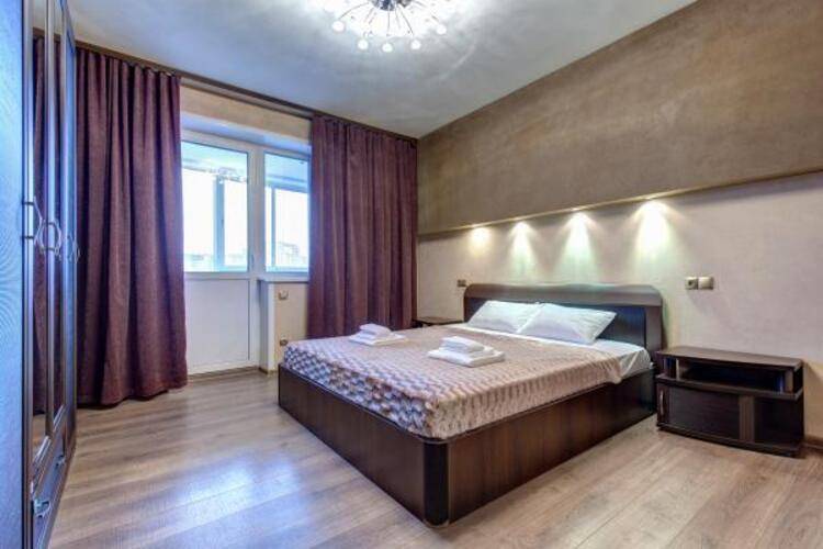 Rent House (Рент Хаус) на Белинского 177