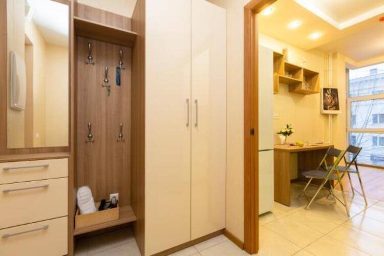 Rent House (Рент Хаус) на Белинского 30