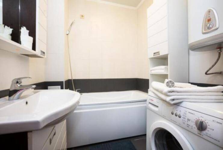 Rent House (Рент Хаус) на Крылова