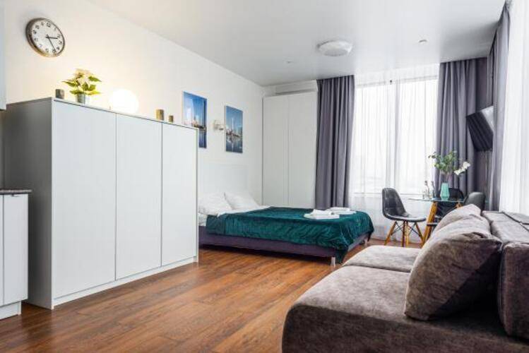 Rent House (Рент Хаус) на Малышева 42А