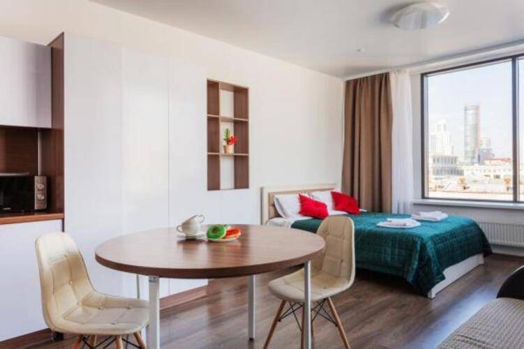 Rent House (Рент Хаус) на Малышева 42А