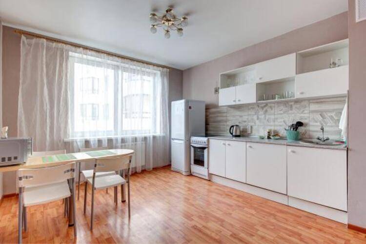 Rent House (Рент Хаус) на Радищева 61