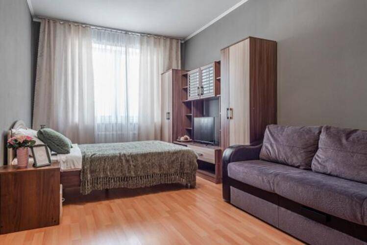 Rent House (Рент Хаус) на Степана Разина 122