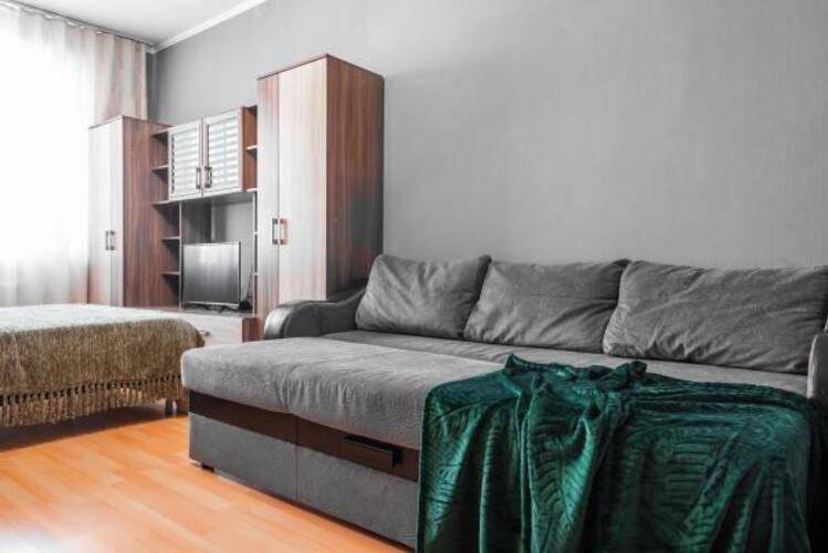 Rent House (Рент Хаус) на Степана Разина 122