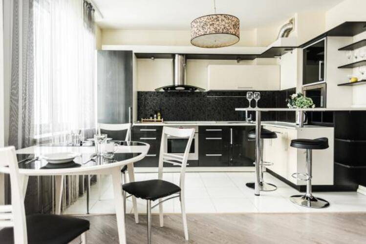 Rent House (Рент Хаус) на Татищева 49