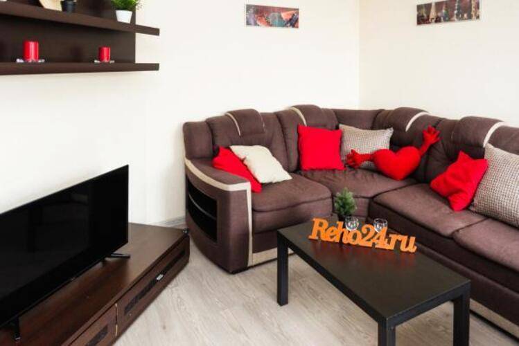 Rent House (Рент Хаус) на Татищева 49