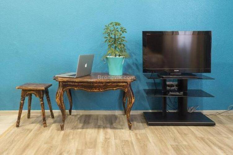 Один на Байкальской 157/2