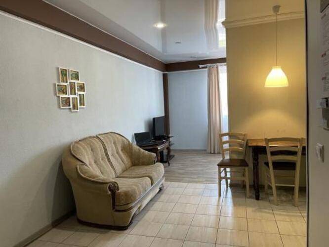 Один на Байкальской 157/2