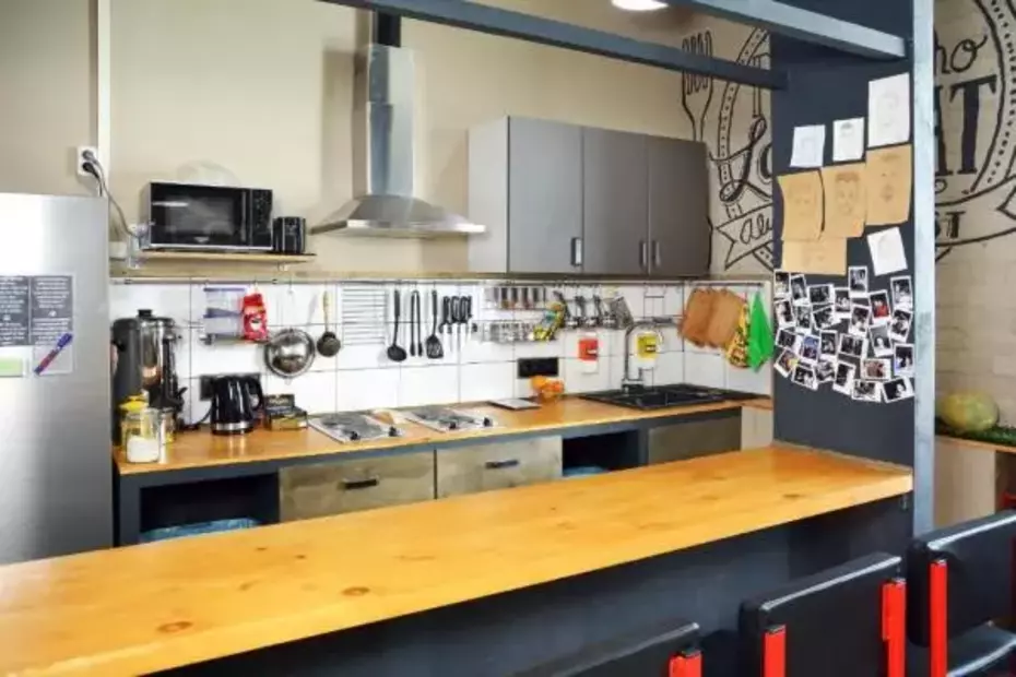 Rolling Stones hostel (Роллинг Стоунс)