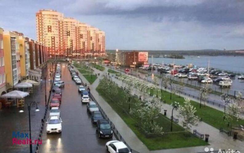 Апартаменты на Верхней Набережной 145/2