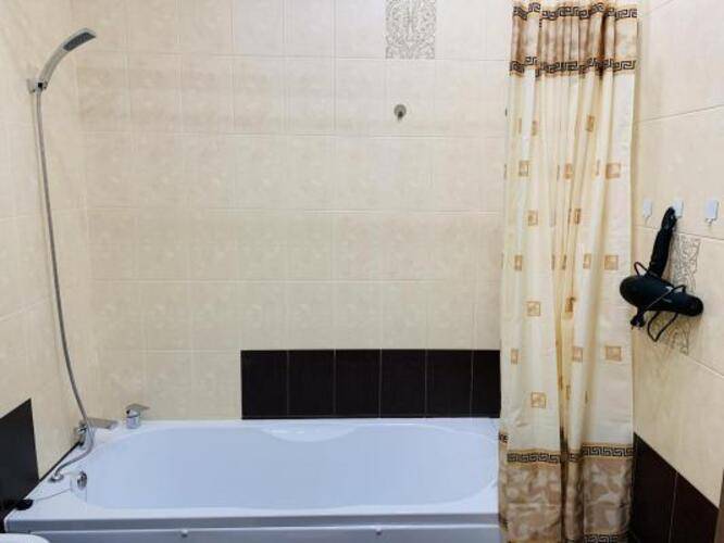 Сибирские апартаменты на улице Красных Мадьяр 14