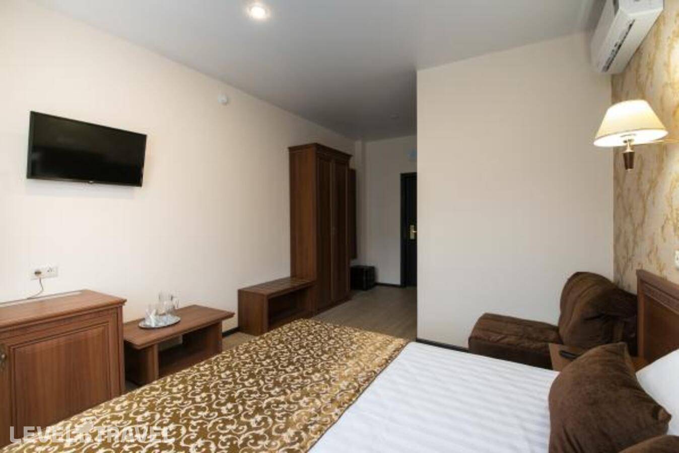 фотографии отеля Суворов в Россия(Краснодар) - фото №11