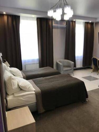 Семь Королей (Prestige Hotel Престиж)
