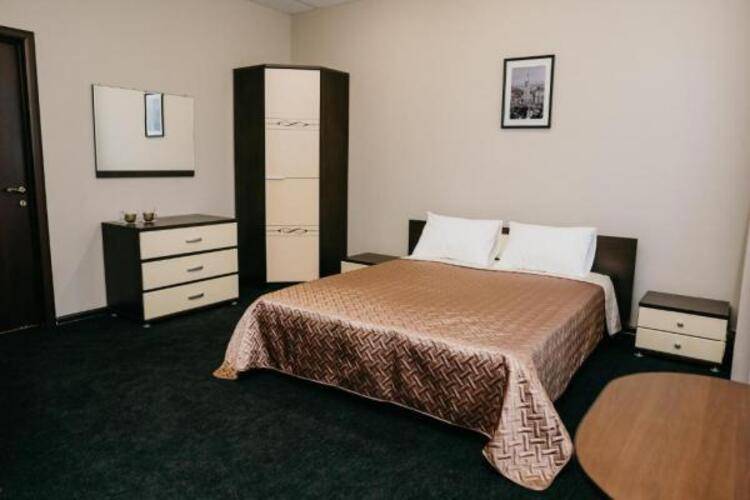 HitOtel (ХитОтель)
