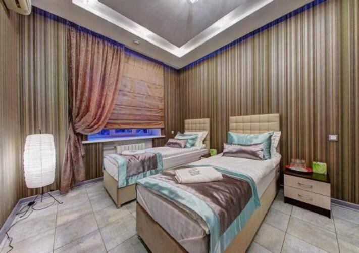 Uroom Aparthotel (Юрум апарт-отель)