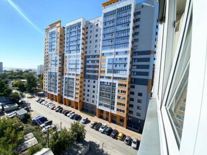 ЖивиТУТ на улице Папанинцев 132