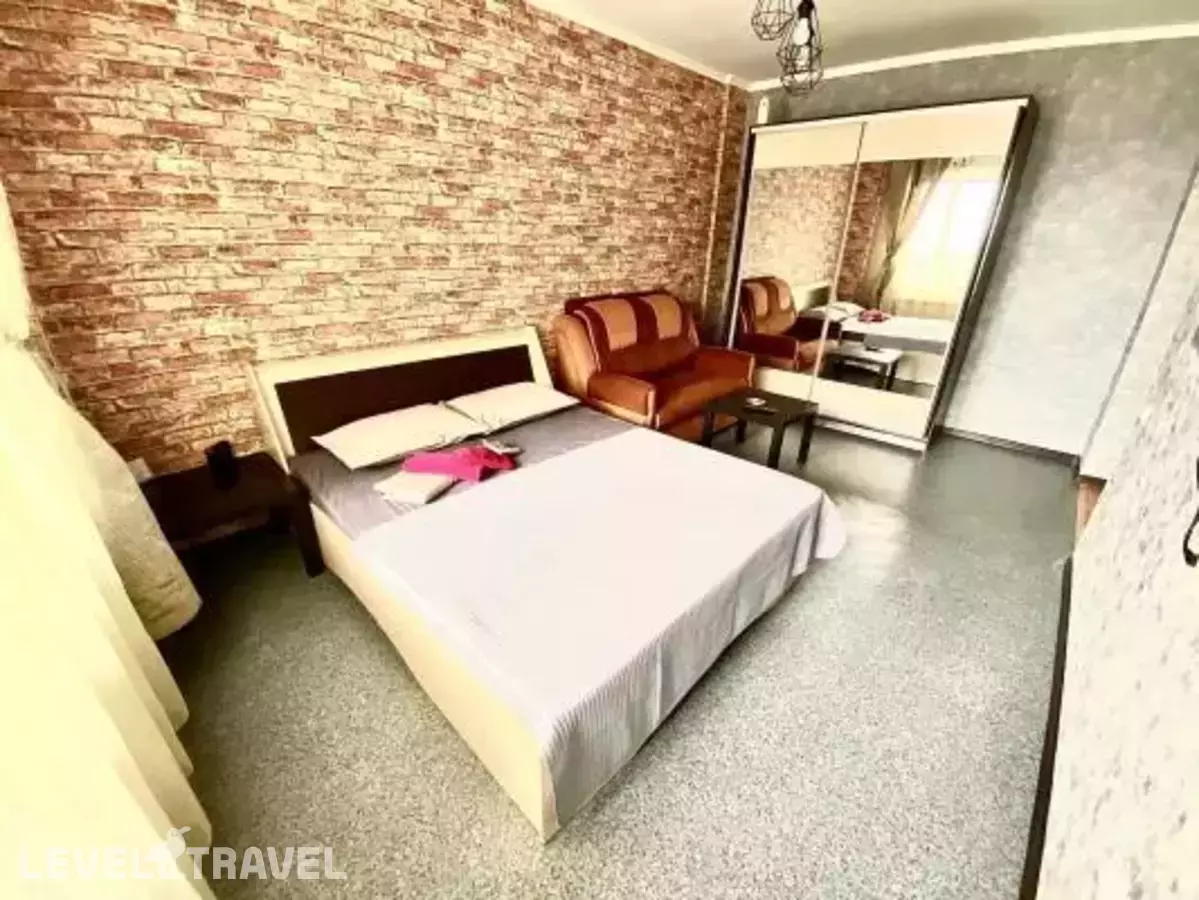 ЖивиТУТ на улице Партизанская 92