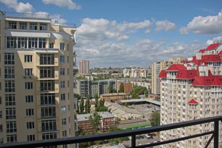 Саквояж на Пархоменко