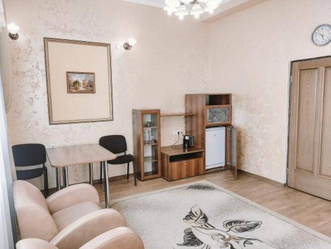 Smart Hotel KDO Омск (Смарт отель КДО)