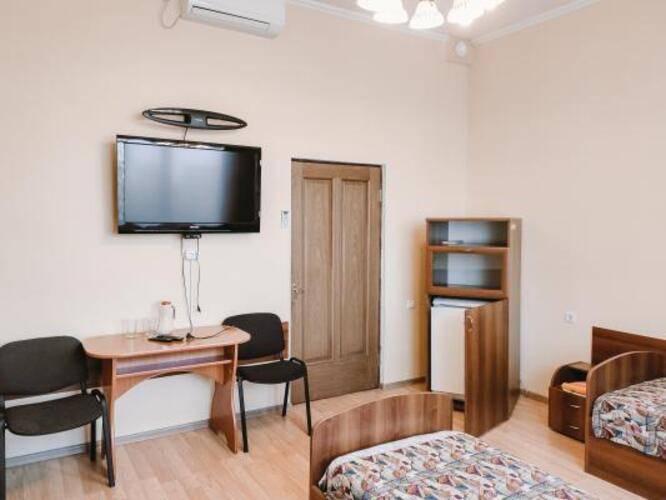 Smart Hotel KDO Омск (Смарт отель КДО)