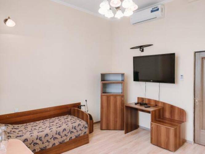 Smart Hotel KDO Омск (Смарт отель КДО)