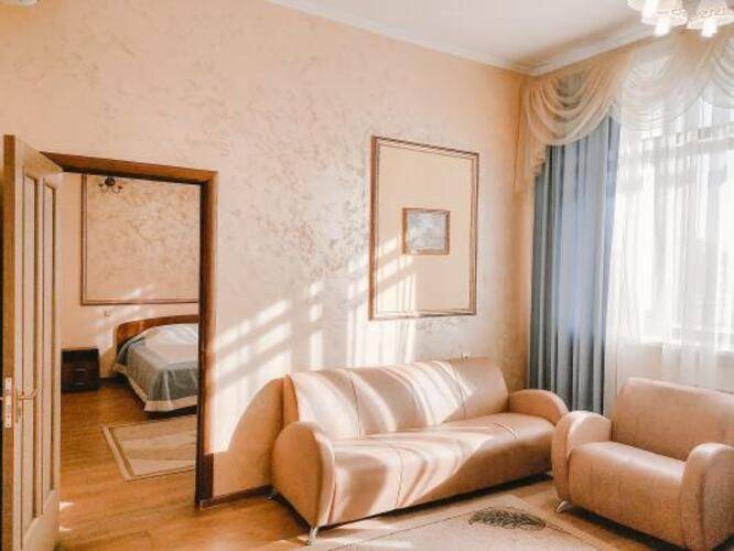 Smart Hotel KDO Омск (Смарт отель КДО)