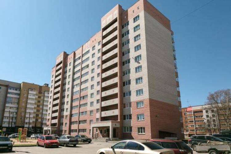 Две Подушки на улице Петина 25