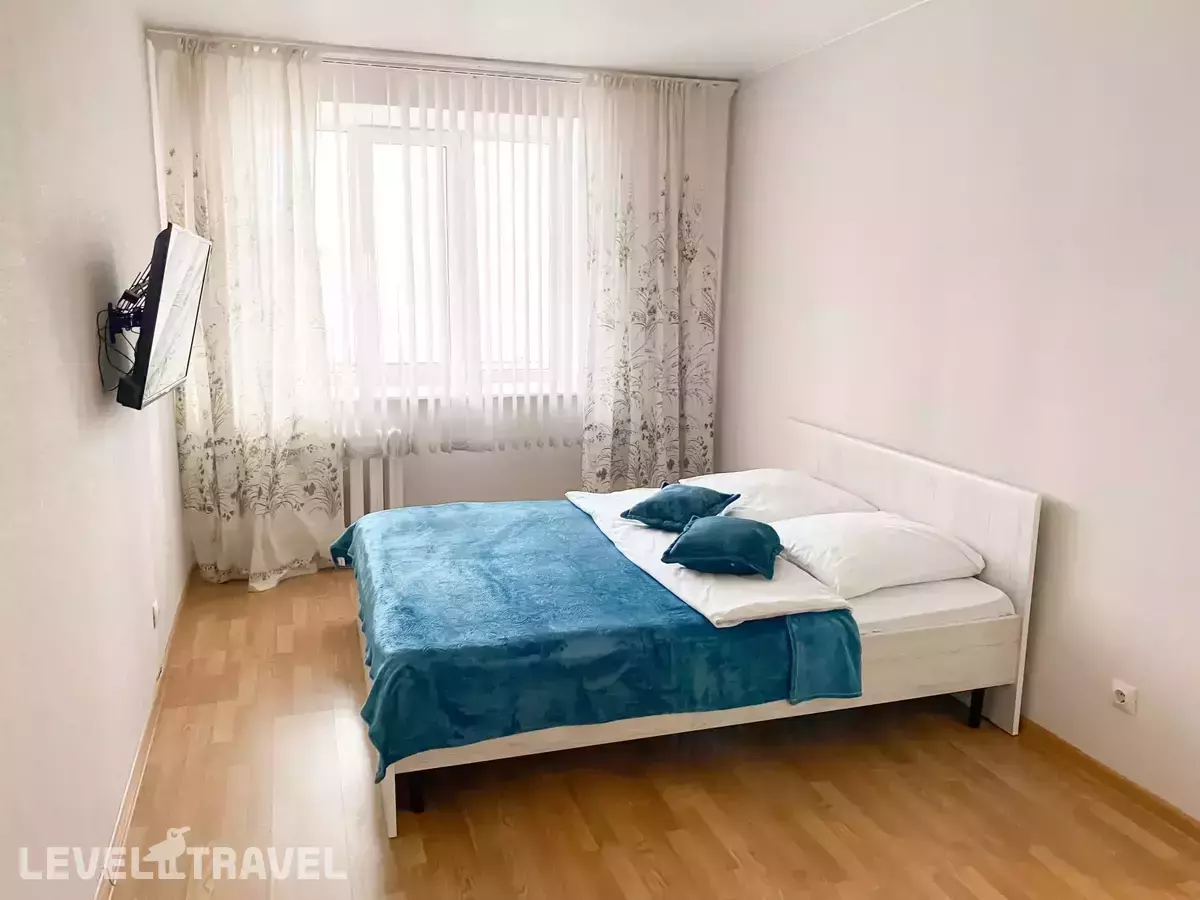 Две Подушки на улице Южакова 28