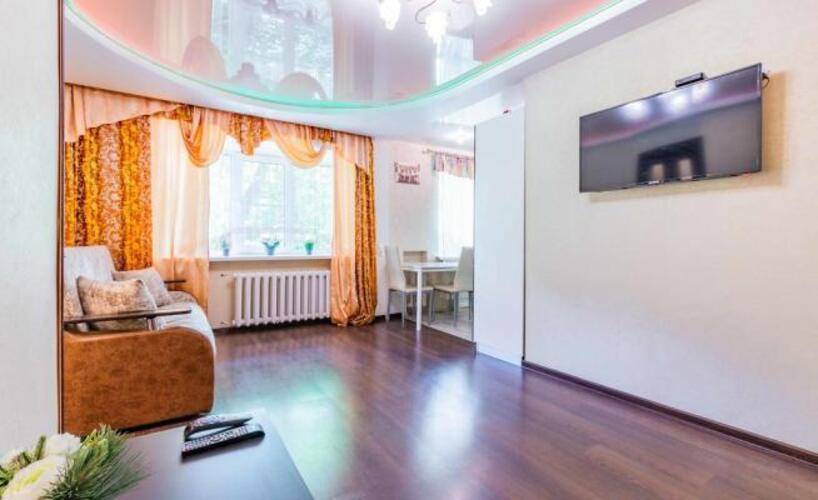 DreamHouse (ДримХаус) на Короленко