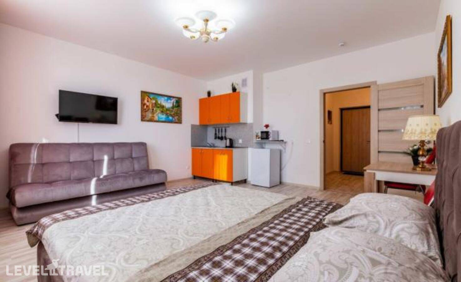 фотографии отеля DreamHouse (ДримХаус) на Крестинского 35А в Россия(Екатеринбург) - фото №1