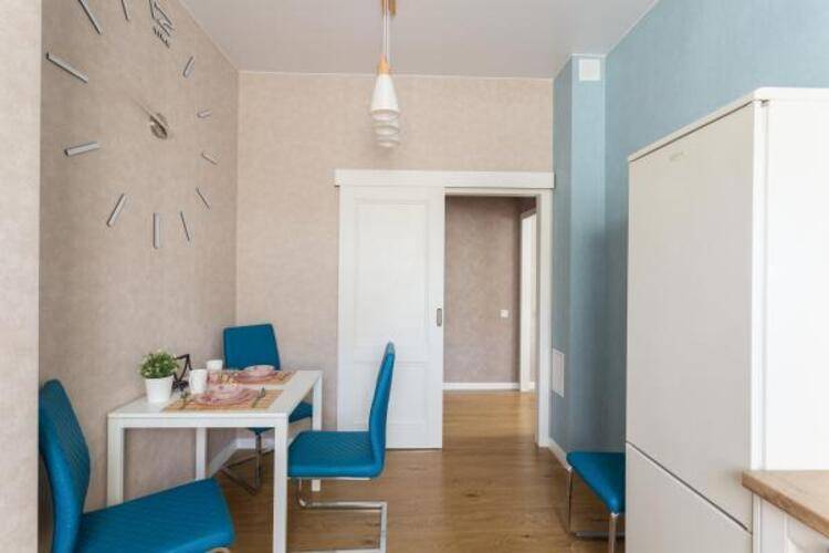 Две Подушки на проспекте Победы