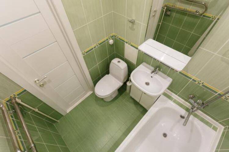 Две Подушки на улице Мальцева 1