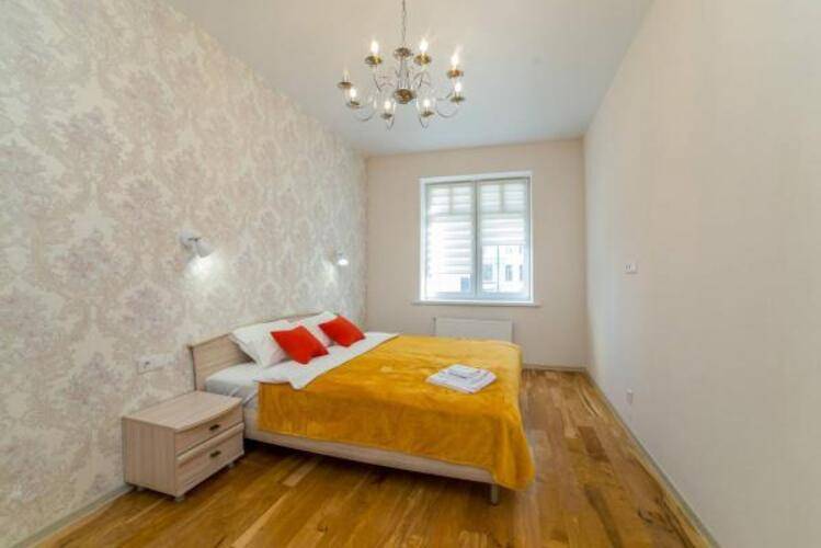 Rent House (Рент Хаус) на Щорса 53