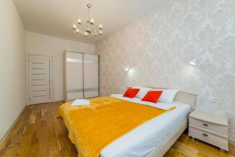 Rent House (Рент Хаус) на Щорса 53